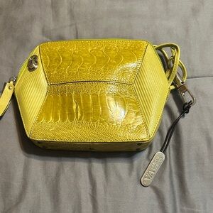 VIA La Moda Veneta -  Crossbody Bag with Textured Finish